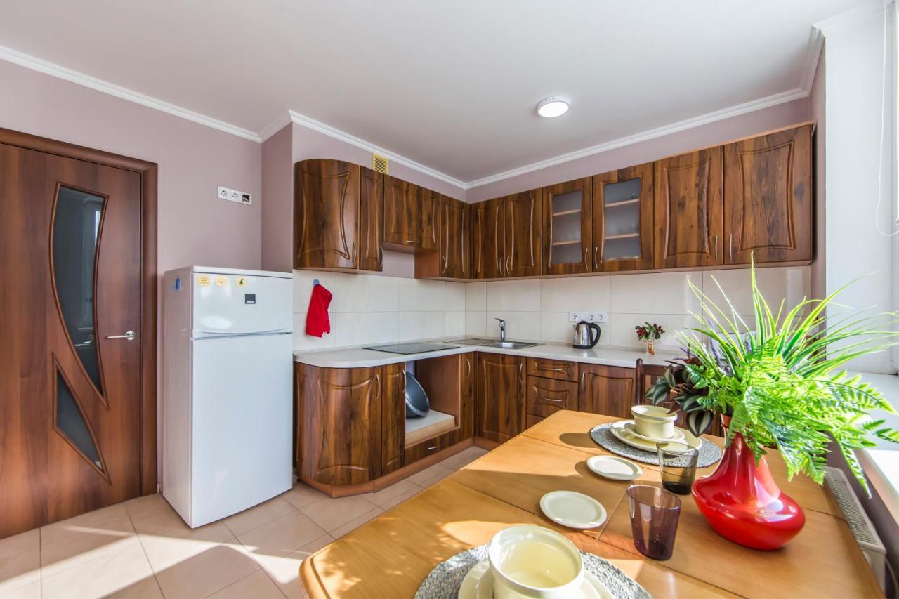 Super Comfort Flat For You Near The Metro. Kiev Bagian luar foto
